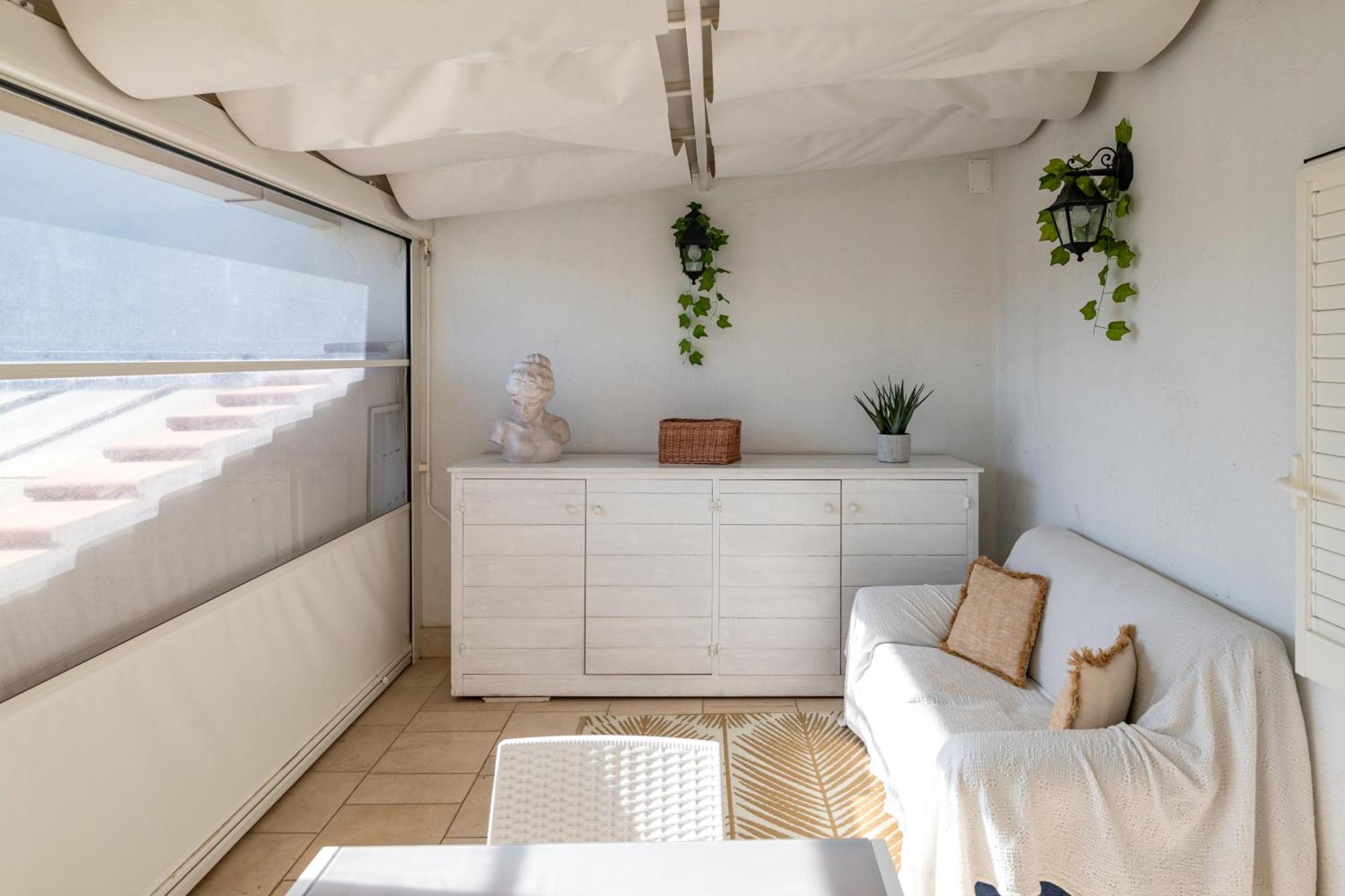 150Mq Rooftop Paradise - Spacious Private Terrace Bari Buitenkant foto