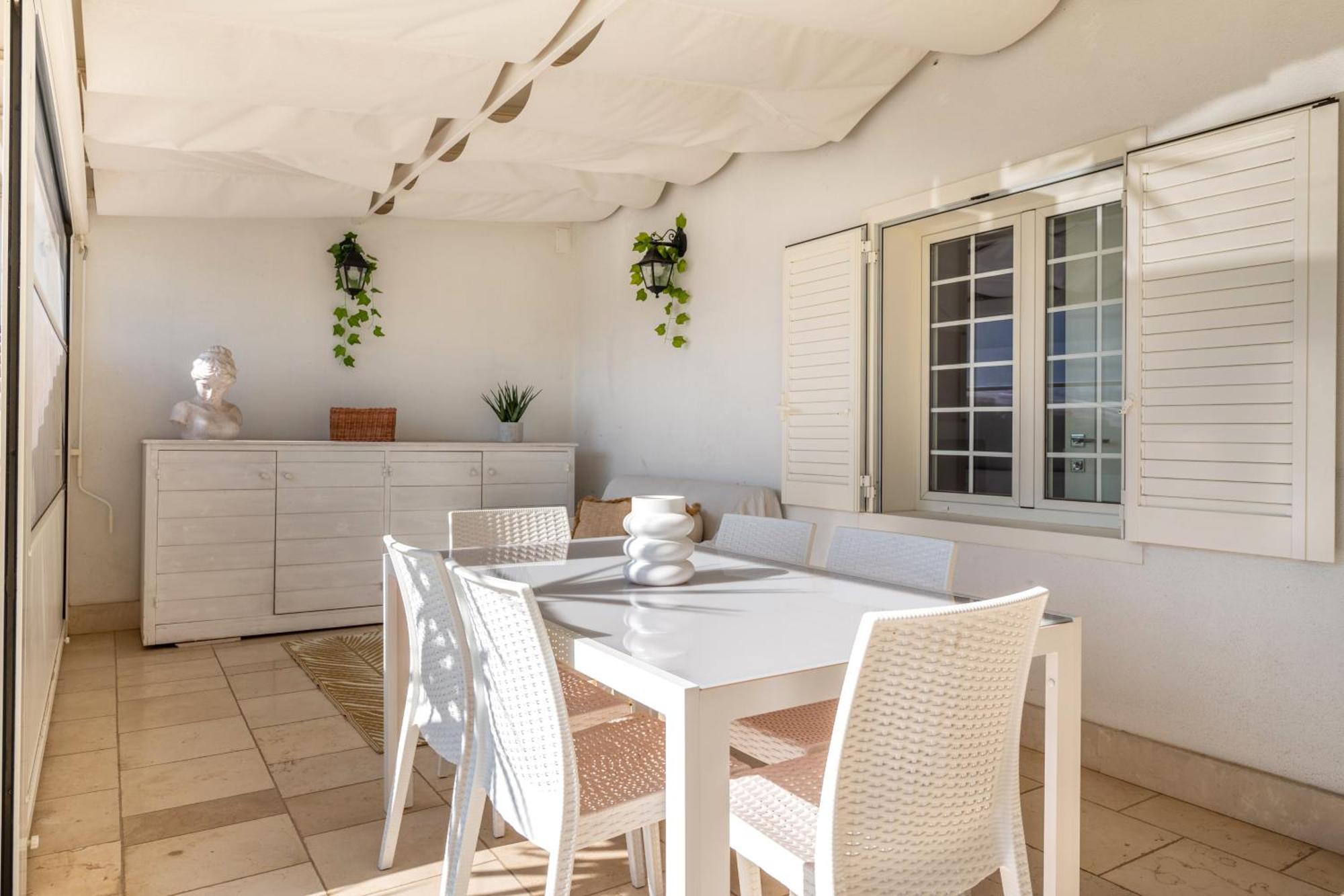 150Mq Rooftop Paradise - Spacious Private Terrace Bari Buitenkant foto