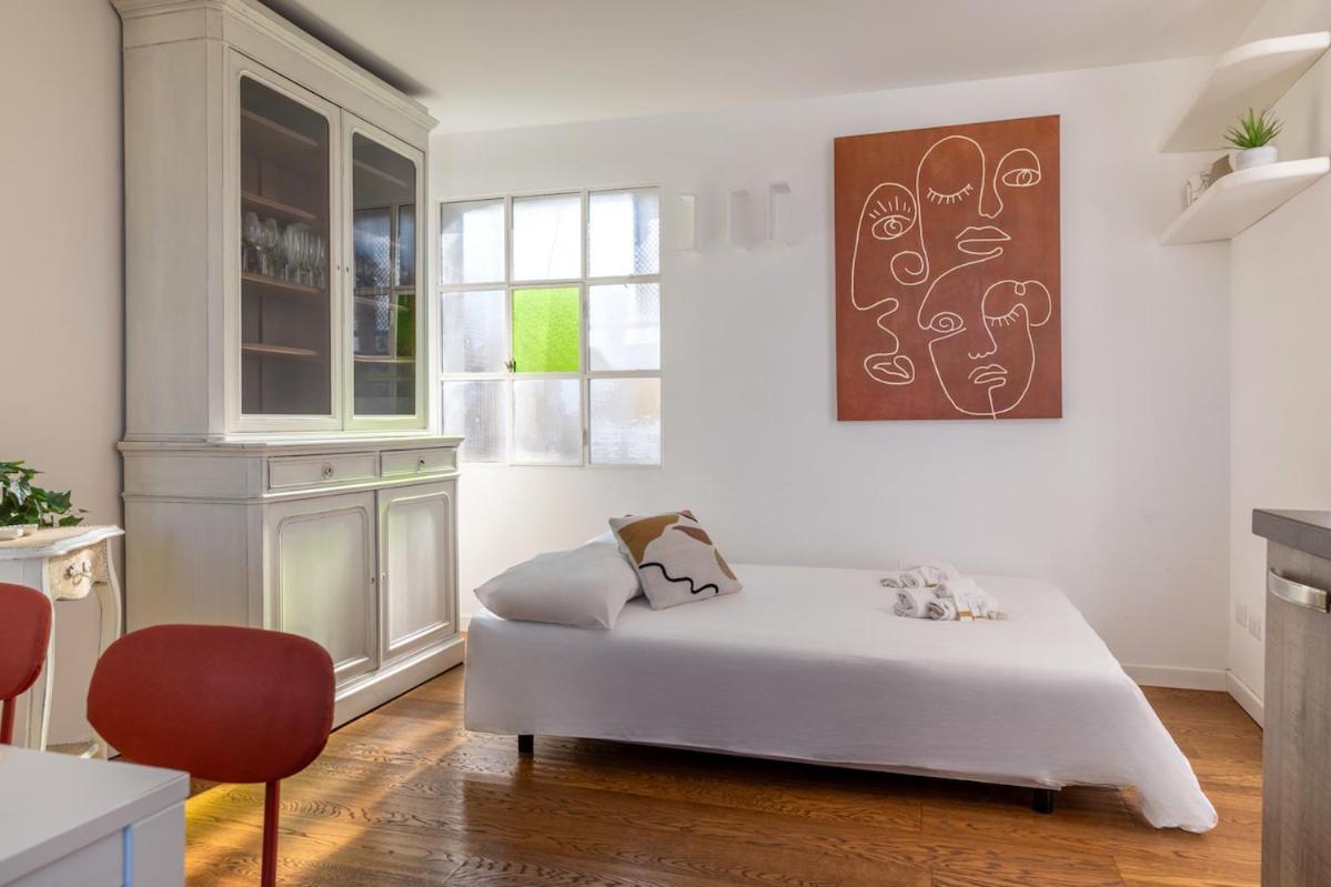 150Mq Rooftop Paradise - Spacious Private Terrace Bari Buitenkant foto